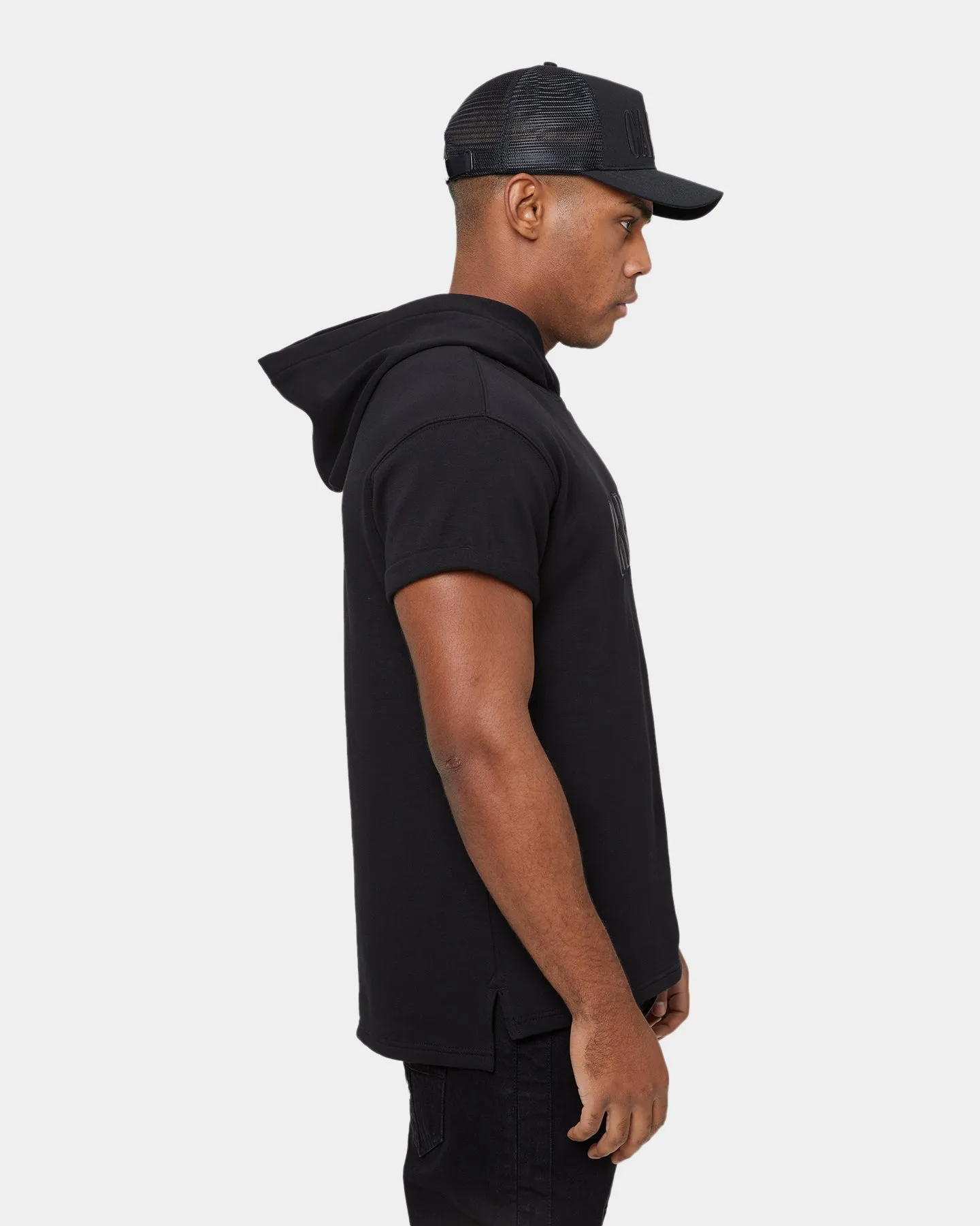 Carré Declaration MTN Short Sleeve Hoodie Black