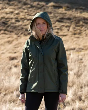 Ellis Softshell Coat in Beetle