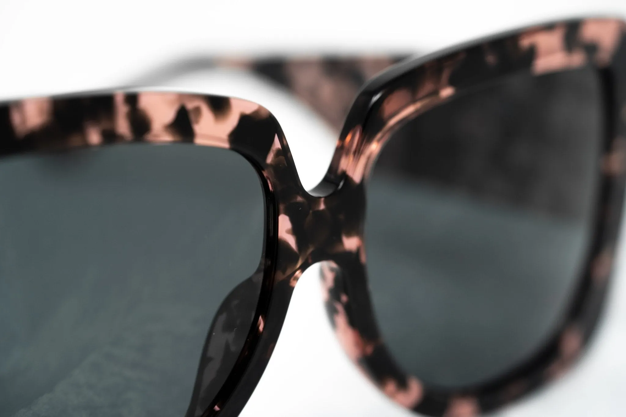 Erdem Sunglasses Oversized Pink Tortoise Shell and Grey