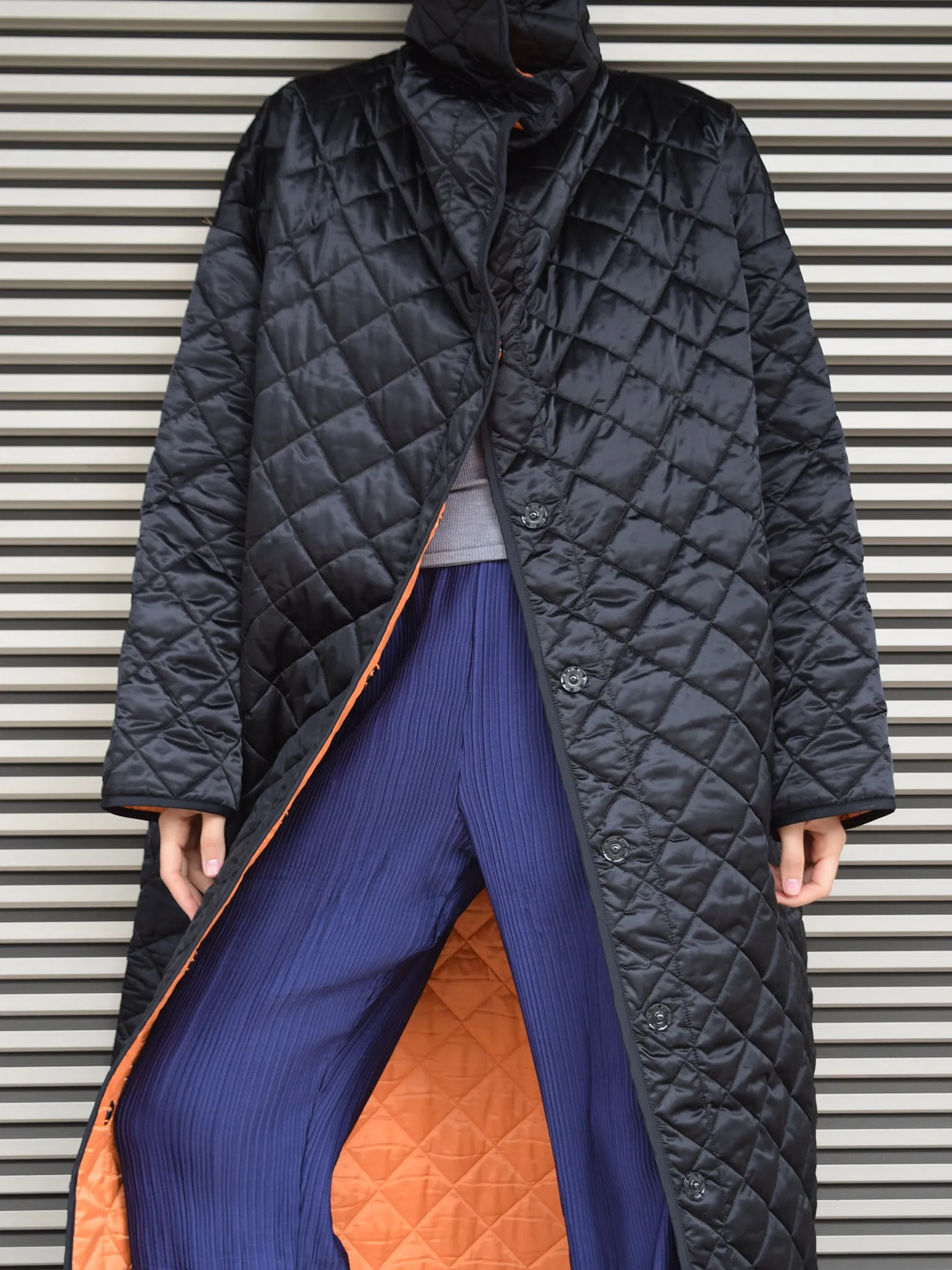 Greta coat, Black & Orange