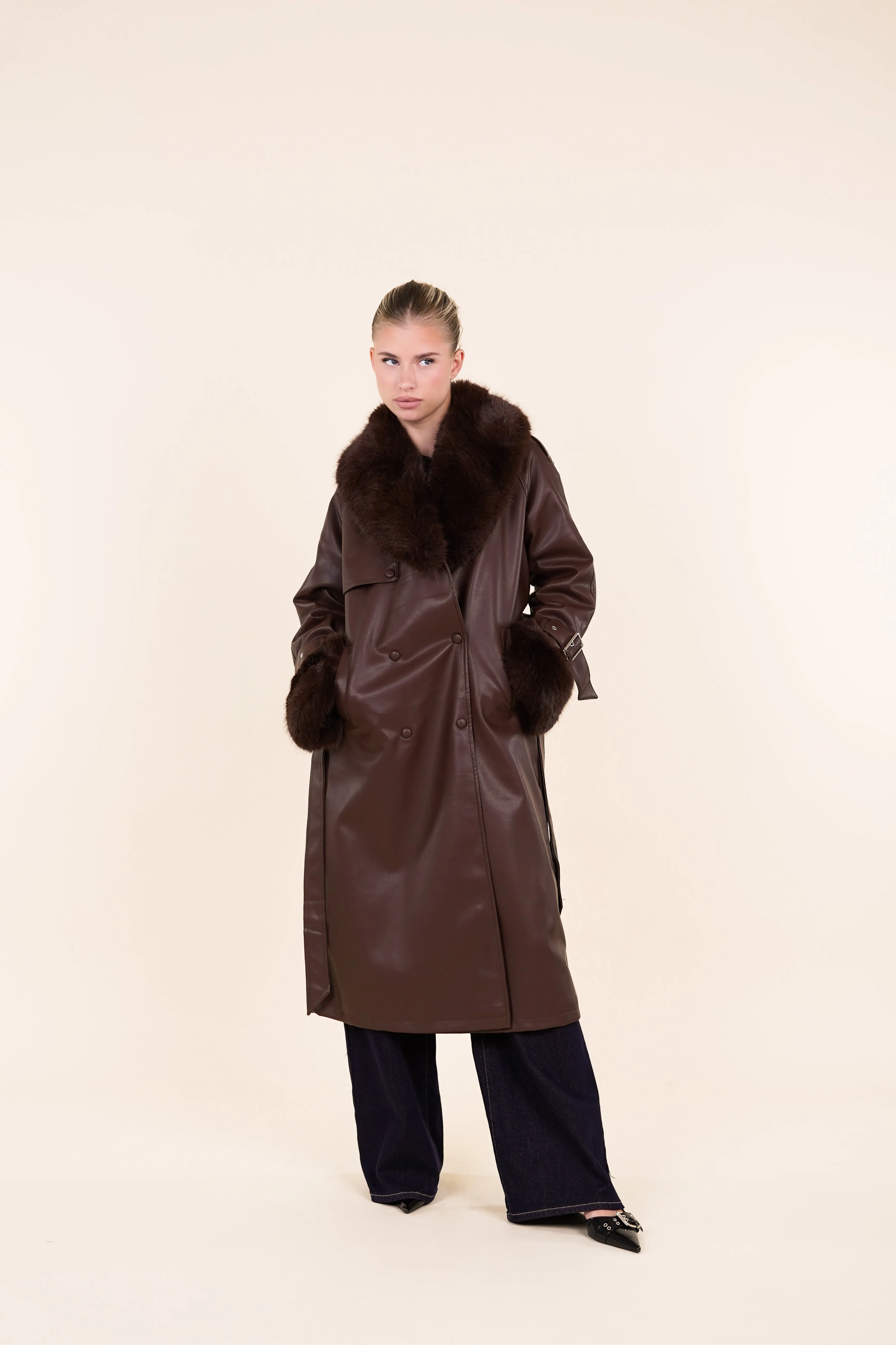 Leatherlook trenchcoat faux fur bruin - Fally