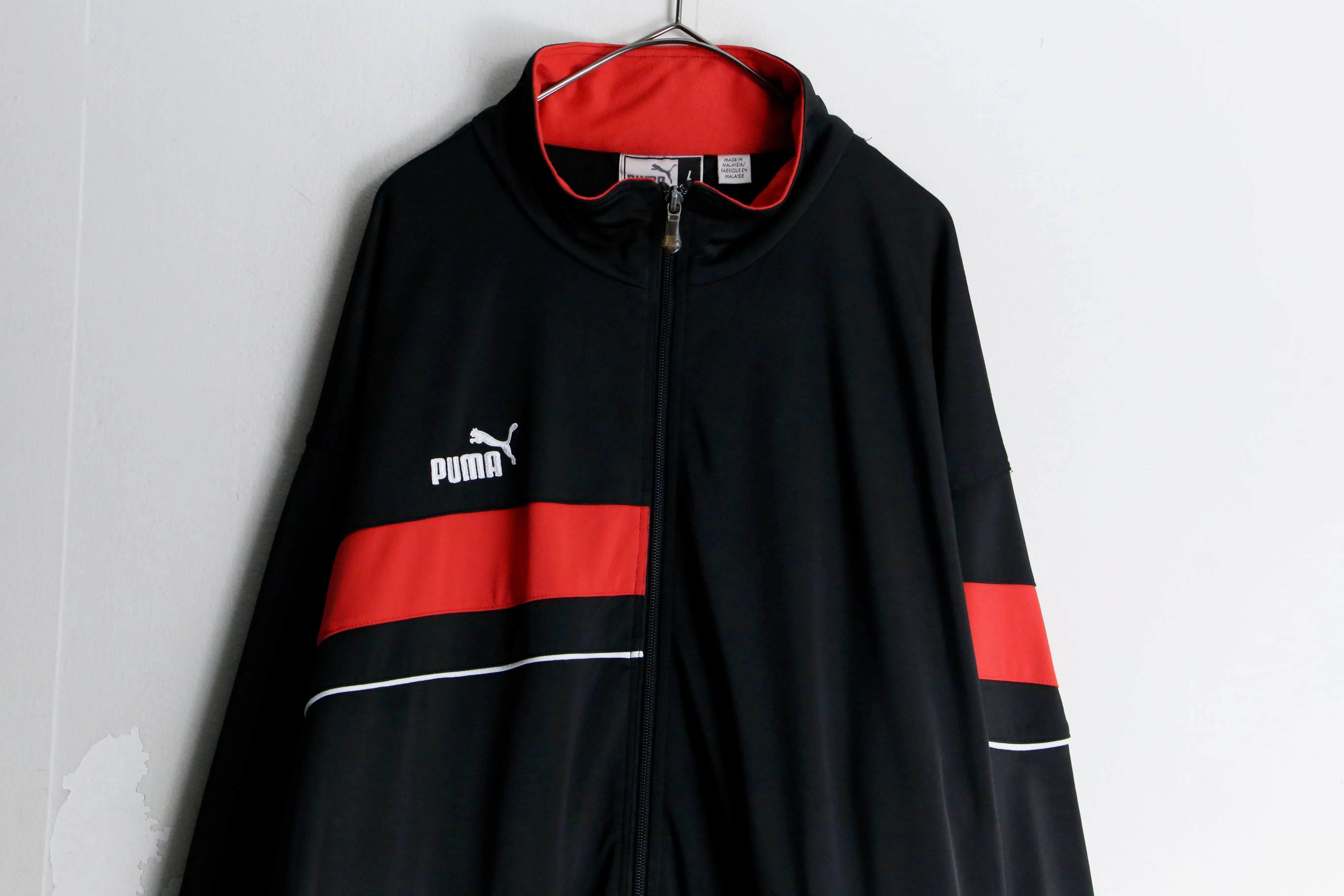 “PUMA” black ×red track jacket