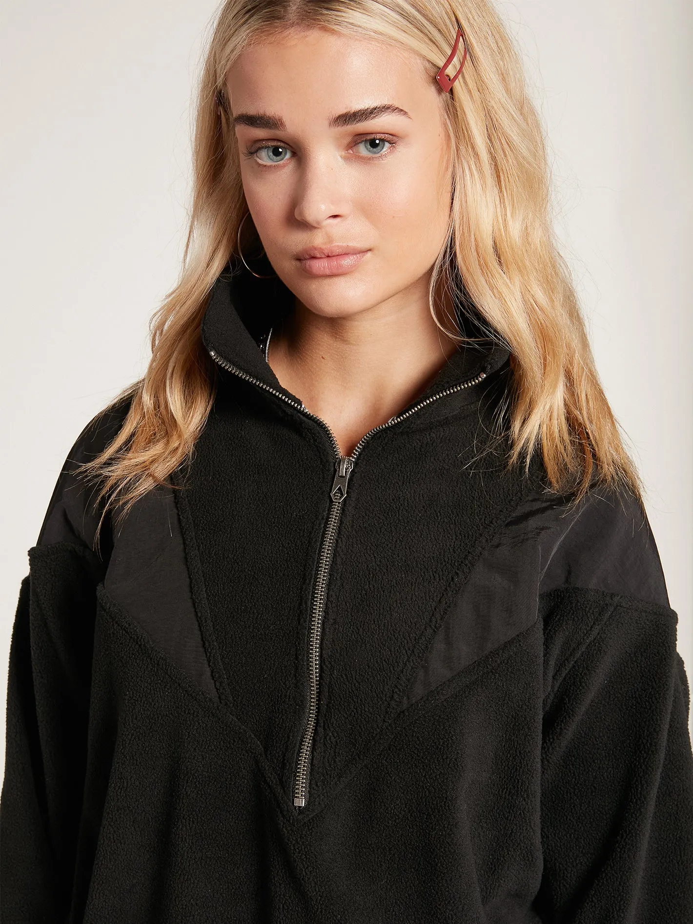 Street Stone Fleece Quarter Zip - Black