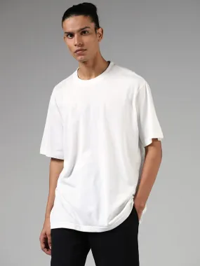 Studiofit White Cotton Relaxed-Fit T-Shirt