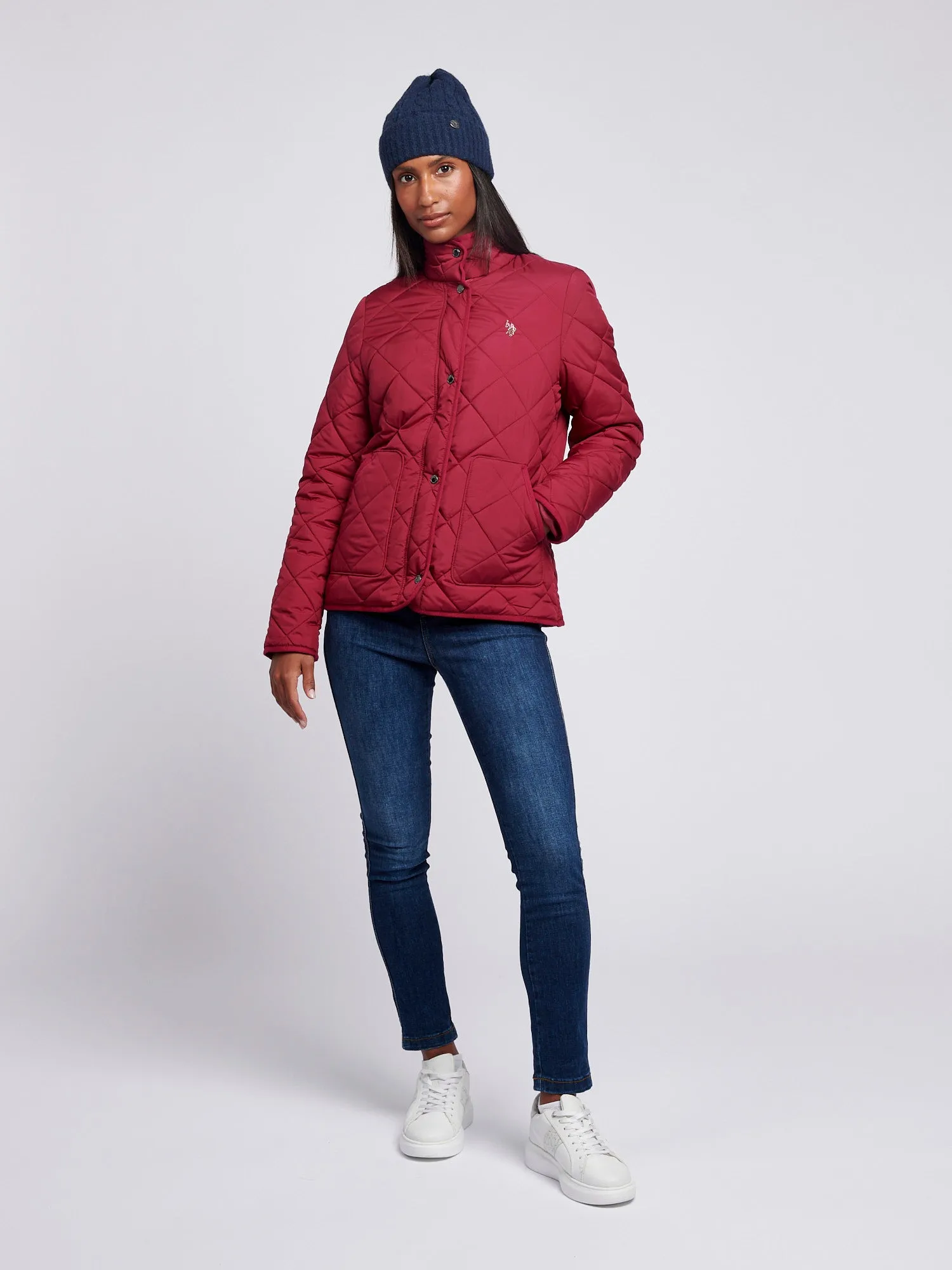 Womens Lightweight Quilted Jacket in Beet Red