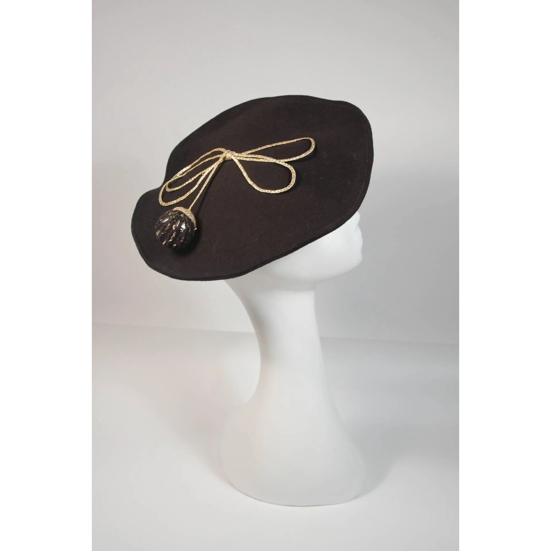 YVES SAINT LAURENT Rive Gauche Black Wool Beret with Knit Ball