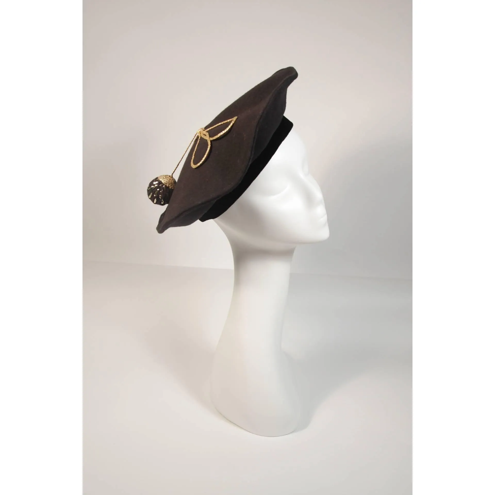 YVES SAINT LAURENT Rive Gauche Black Wool Beret with Knit Ball